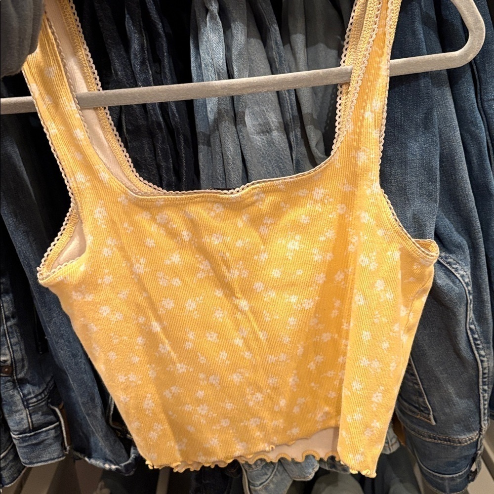 Forever 21 Yellow Floral Ribbed Crop Tank Top – Size M - Picture 4 of 5